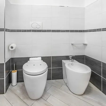 Apartment Brundisum Vacation By Rentbeat Brindisi