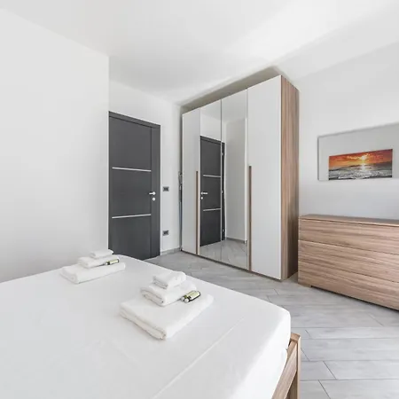 Apartment Brundisum Vacation By Rentbeat *