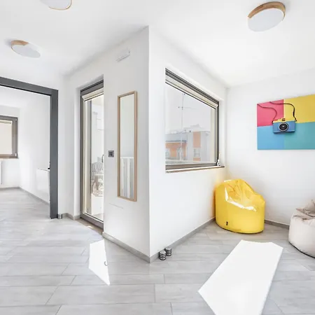 Apartment Brundisum Vacation By Rentbeat Brindisi